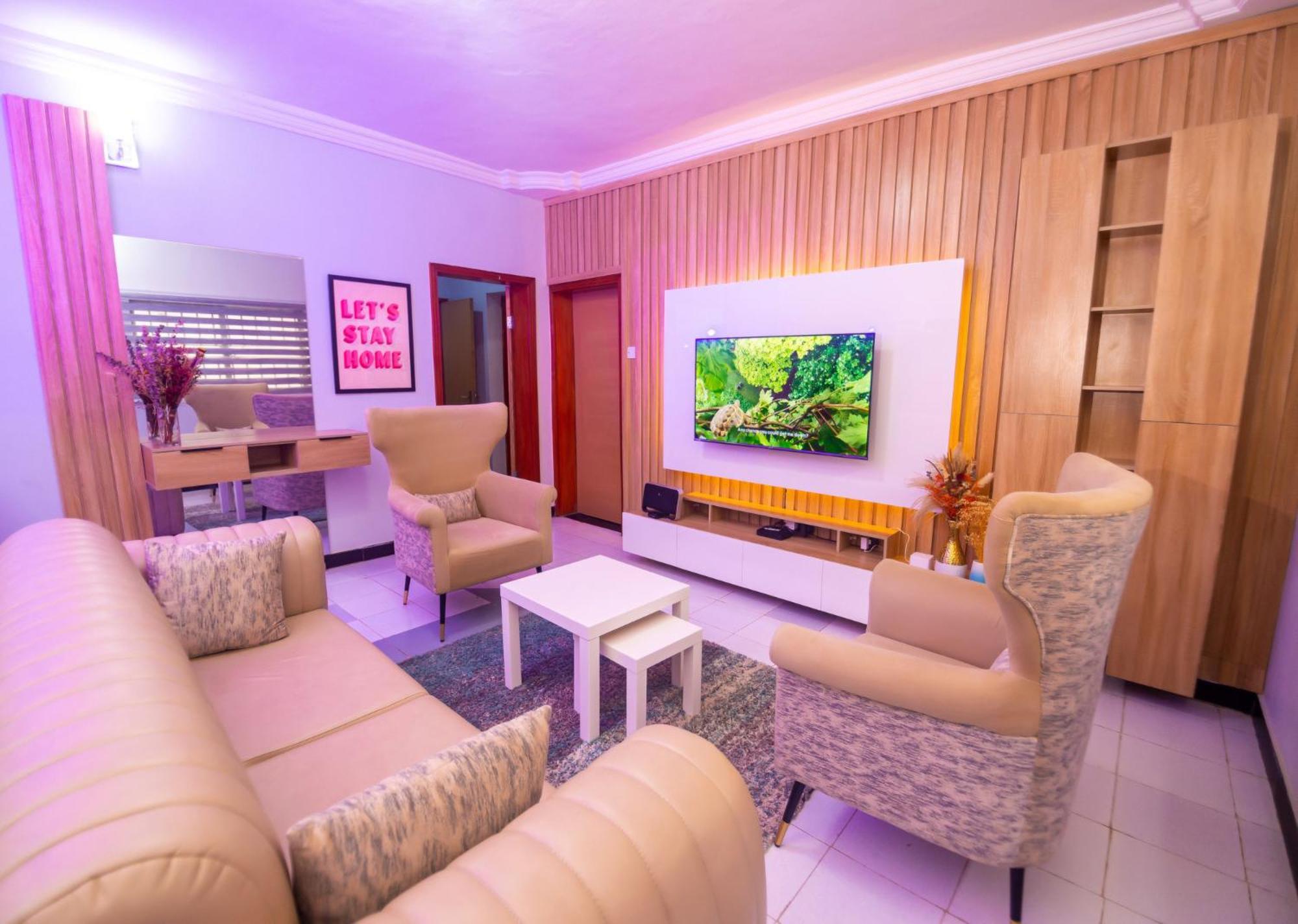 Palm Heights Apartments - Omole Phase 1, إيكجا المظهر الخارجي الصورة