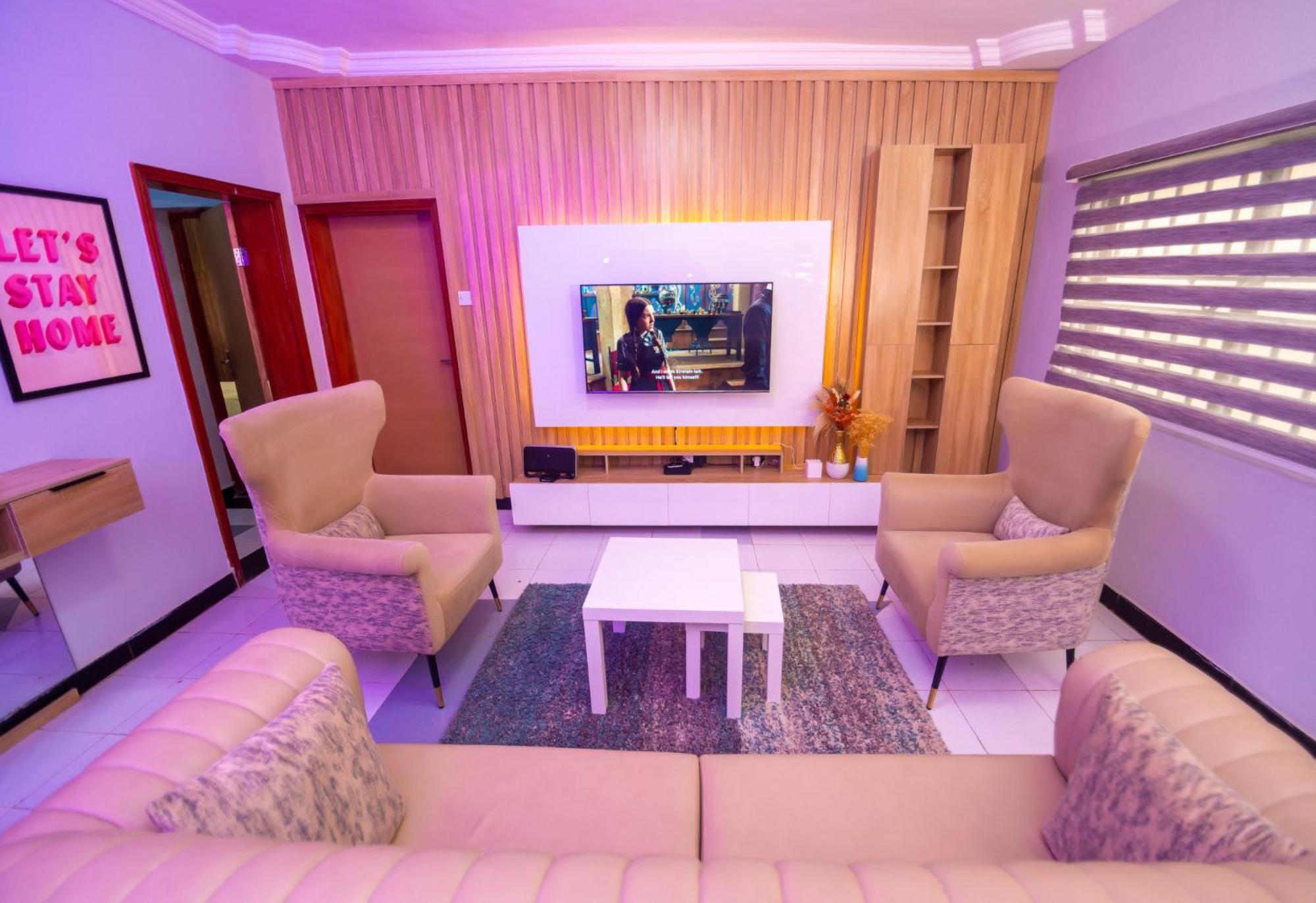 Palm Heights Apartments - Omole Phase 1, إيكجا المظهر الخارجي الصورة